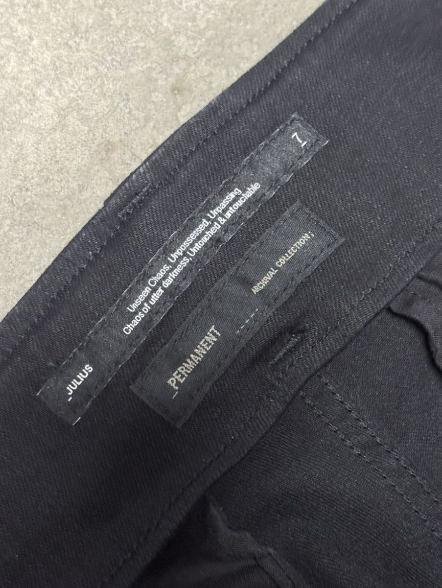Julius SS24 Gas Mask Denim Cargo Short Pants